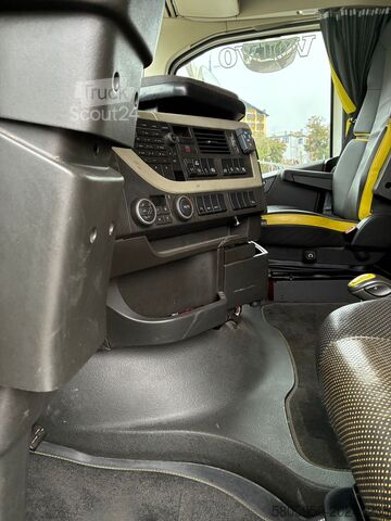 Macara pentru camion Volvo FH16 750 Vollausstattung Retarder 6x4R