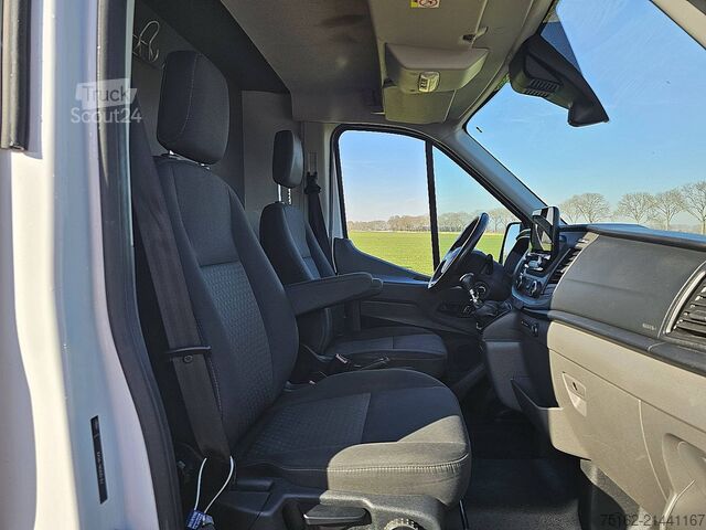 Bestelauto FORD TRANSIT 2.0 L2H3 4x4 170Pk AWD!