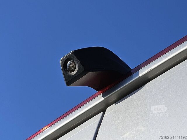 Korkeakattoinen farmari VOLKSWAGEN CRAFTER 35 2.0 L4H3 Maxi Automaat!