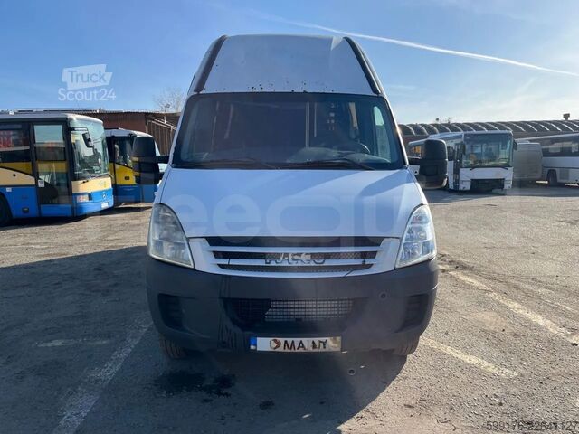 Iveco Daily, 2008, 23 locuri, Euro 5 Iveco Daily