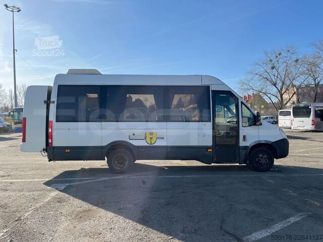Iveco Daily, 2008, 23 locuri, Euro 5 Iveco Daily