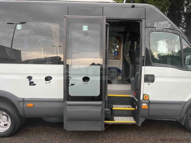 Iveco Daily, 2008, 20 locuri, Euro 4 Iveco Daily