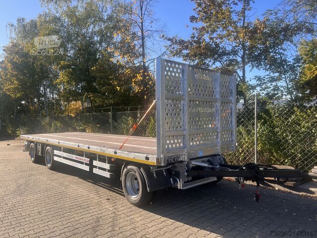 Anhänger mit offener Pritsche Möslein T 3 Plato 10 m  3 Achs Jumbo- Plato- Anhänger 10 m, Mega