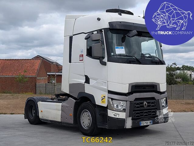 Standart-SZM Renault T 520