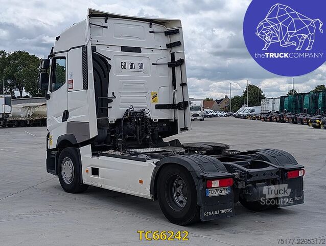 Standart-SZM Renault T 520