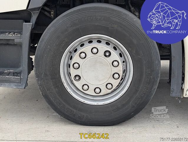 Standart-SZM Renault T 520
