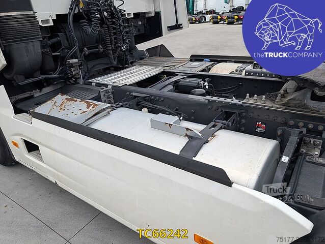 Standart-SZM Renault T 520