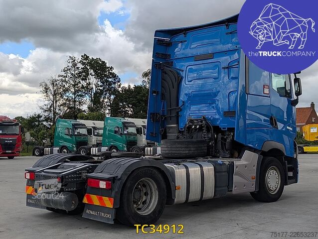 Standard-SZM Renault T 520
