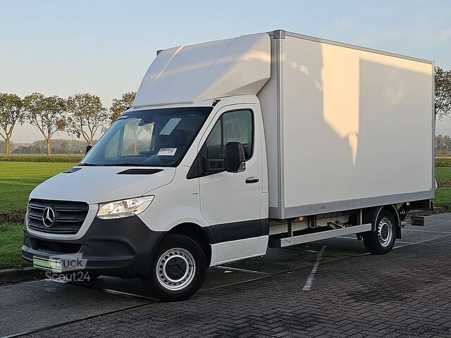 Valise MERCEDES-BENZ SPRINTER 316 Bakwagen Laadklep!