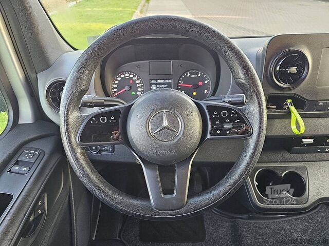 Break à toit surélevé MERCEDES-BENZ SPRINTER 315 L2H2 RWD Mbux Autom!
