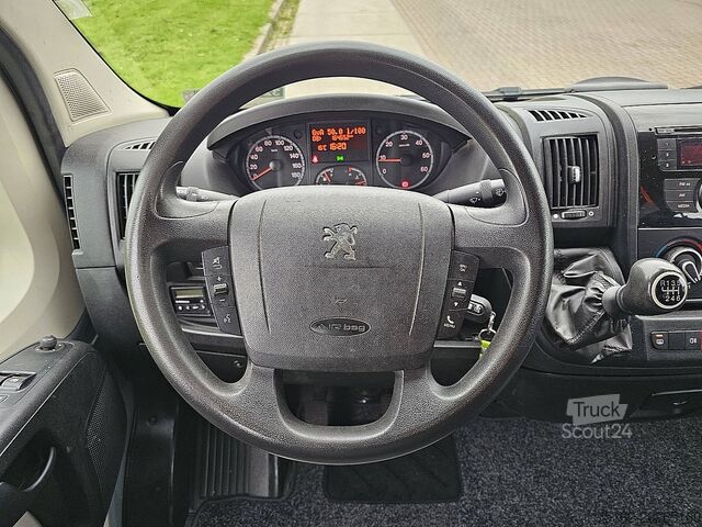 High-roof van PEUGEOT BOXER 2.2 L2H1 Dubbel Cabine!
