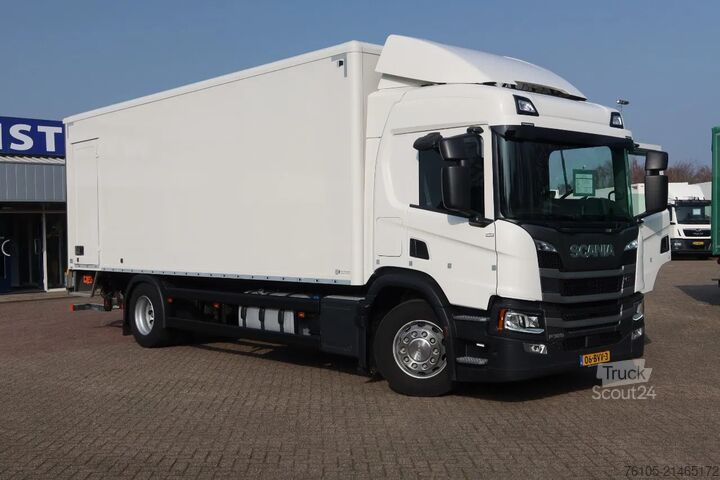 Чемодан Scania P320 4X2 Bak + Dhollandia klep 2000 kg  1x bed