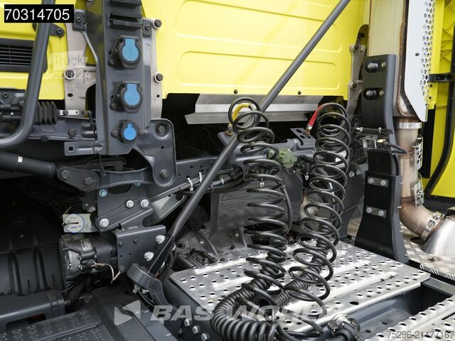 Standard-SZM Scania S590 6X4 Full-Air Retarder 2xTanks Big-Axle Sta...