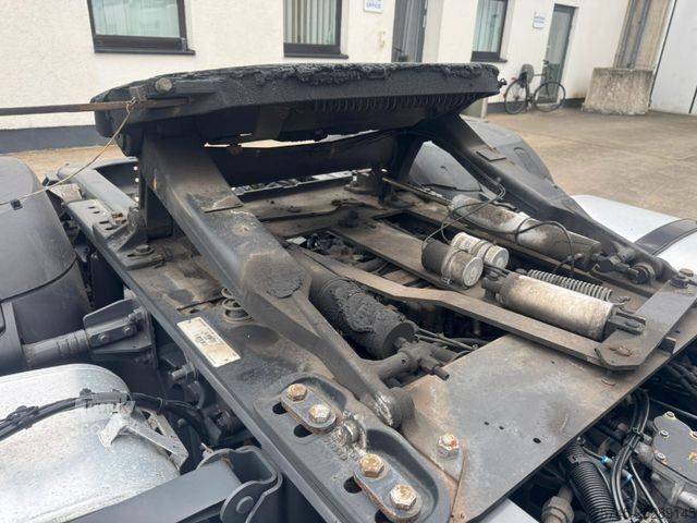 وحدة جر ذات حجم كبير DAF XF 480 * RETARDER * TEL * SUPER SPACE CAP