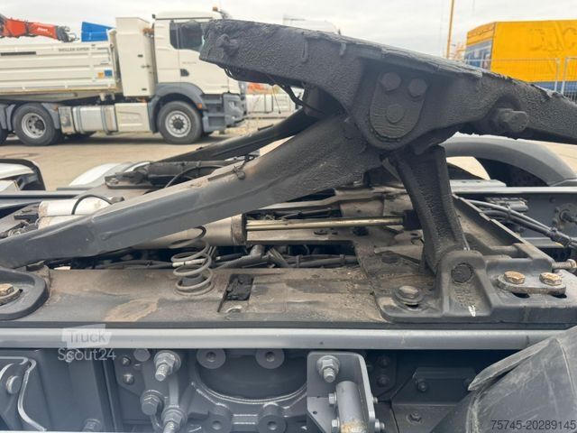 وحدة جر ذات حجم كبير DAF XF 480 * RETARDER * TEL * SUPER SPACE CAP