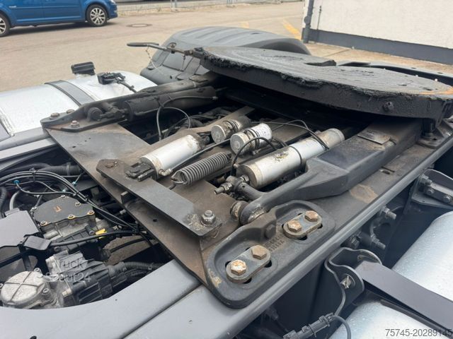 وحدة جر ذات حجم كبير DAF XF 480 * RETARDER * TEL * SUPER SPACE CAP
