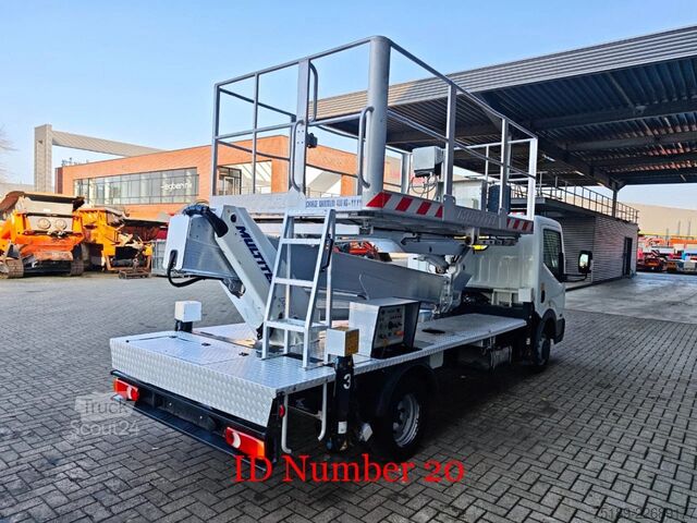 Hefplatform Nissan Cabstar 35.13 NT400 Multitel MS100