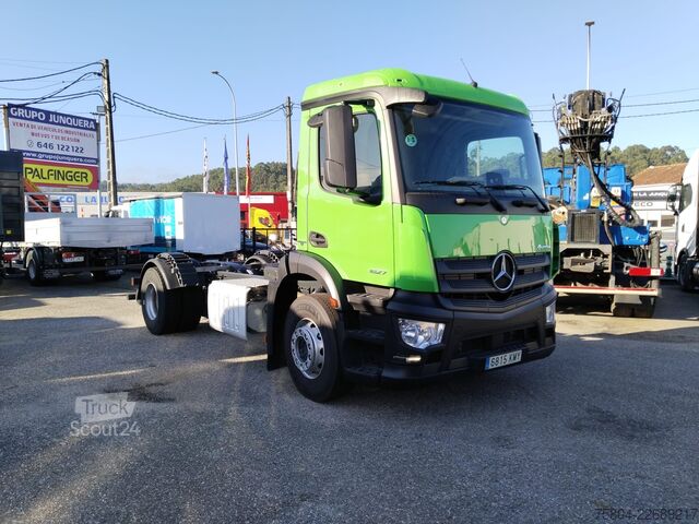 Vrachtwagenchassis Mercedes-Benz Antos 1827