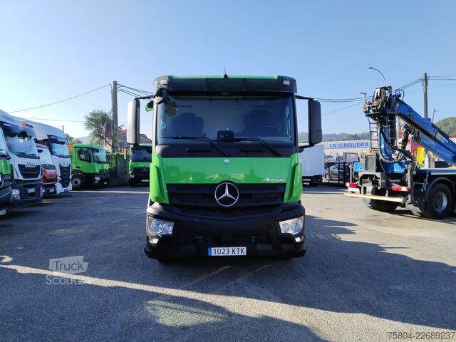 шаси на камион Mercedes-Benz Antos 1827