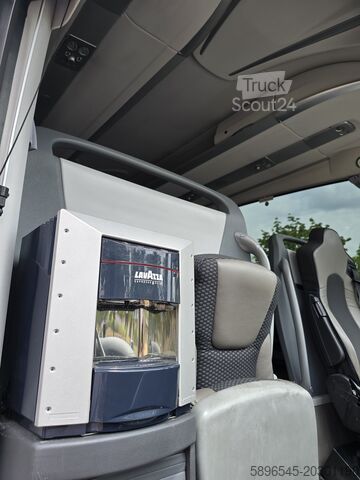 اتوبيس سياحى Irizar I6