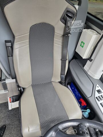 اتوبيس سياحى Irizar I6