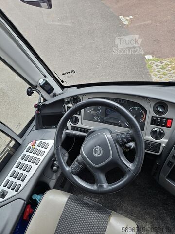 اتوبيس سياحى Irizar I6
