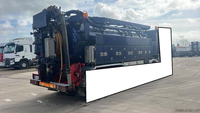 Sugande fordon Hvidtved Larsen SLAMBEHOLDER / SLIBTANK / VACUUMTANK (12500 L /...