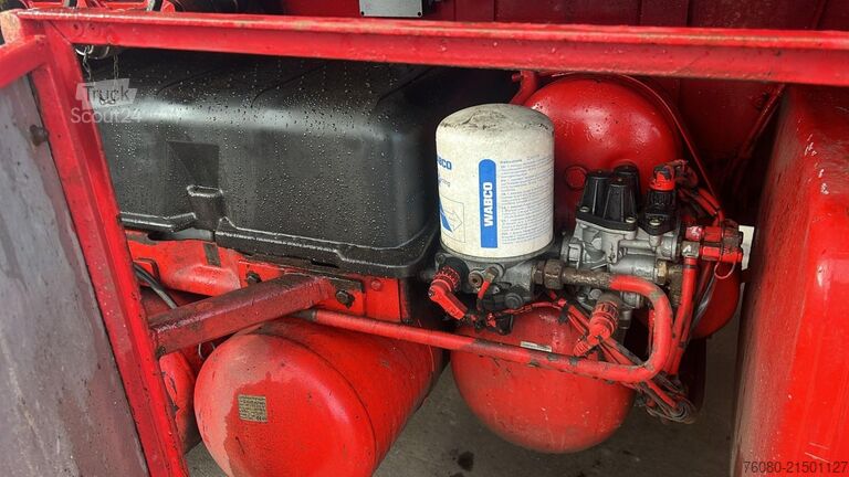 Sugande fordon Hvidtved Larsen SLAMBEHOLDER / SLIBTANK / VACUUMTANK (12500 L /...