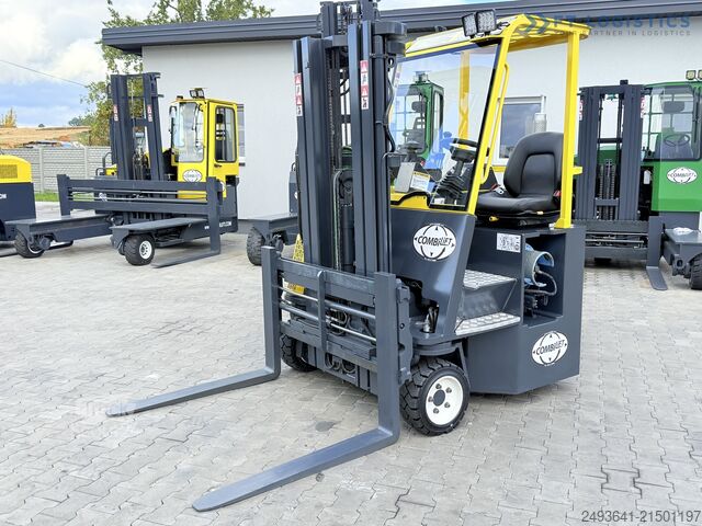 4-way forklift Combilift C3000CB GAS TRIPLEX 4900 POSITIONER TOP1