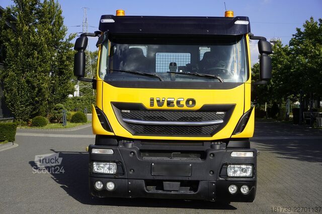 Эвакуатор Iveco Stralis 420 8x2 / Fiault tow truck body