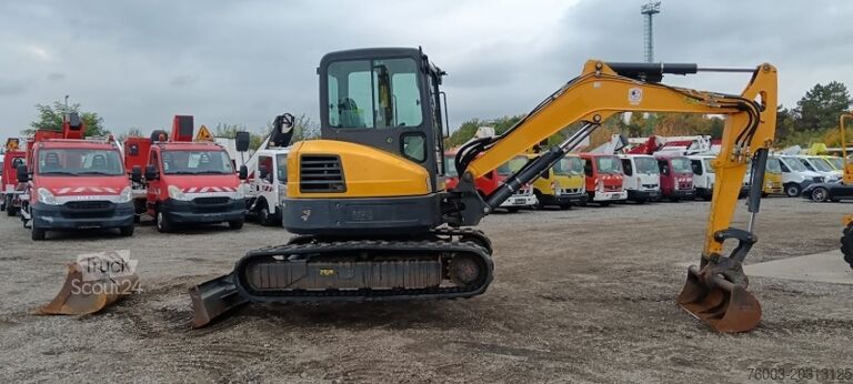 Mini rypadlo Bobcat E50