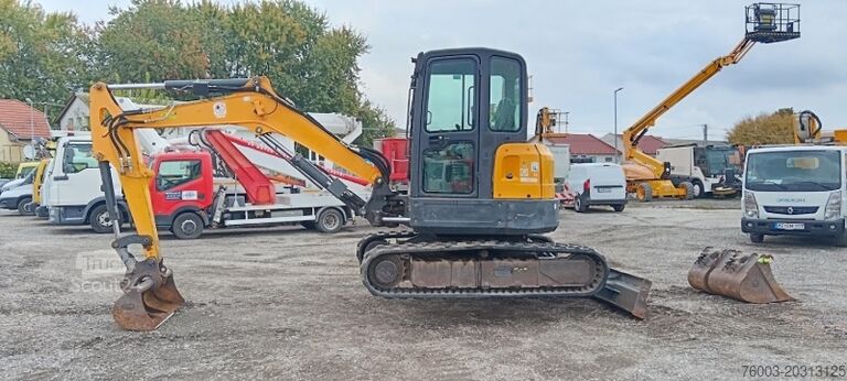 Mini-Bagger Bobcat E50