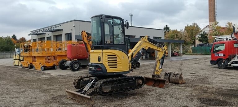 Mini kotrógép Yanmar ViO26-6