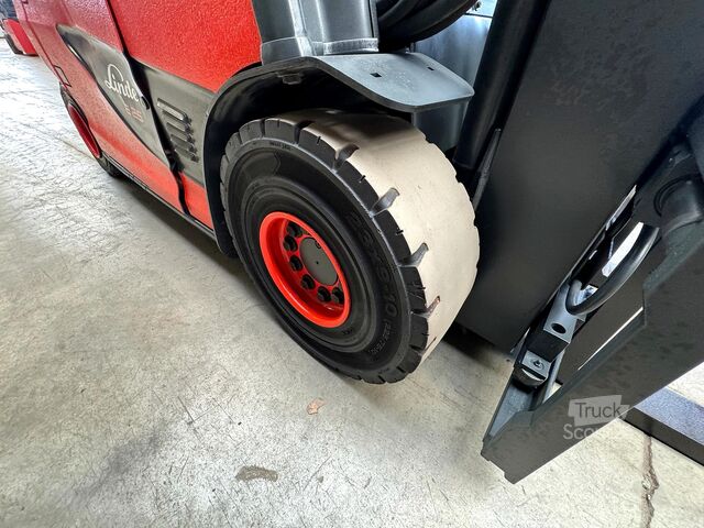 Heftruck Linde E 25L [ID: 175]