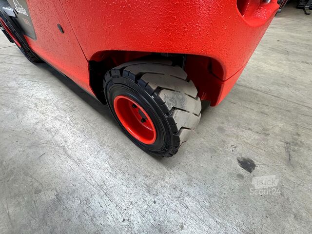 Heftruck Linde E 25L [ID: 175]