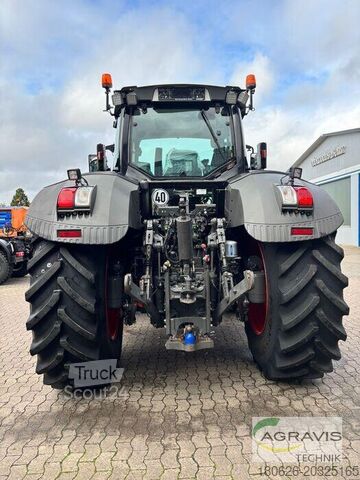 Traktorius Fendt 933 VARIO S4