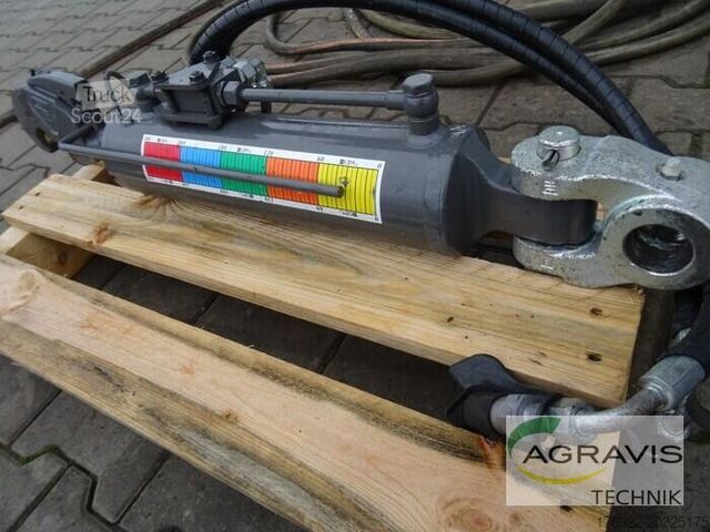 Onderdelen & accessoires Valtra VALTRA OBERLENKER HYDR. KAT.3