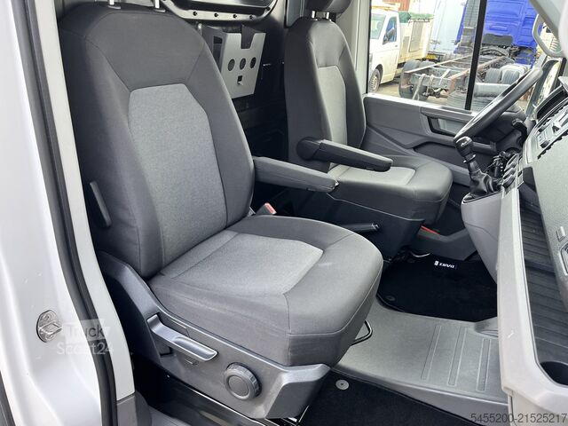 High-roof van Volkswagen Crafter 35 2.0 TDI L3H3 Werkplaats inrichting K...