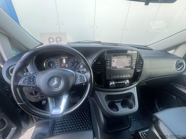 Ploščati dostavnik MERCEDES-BENZ Vito 119 LANG MIXTO 9G NAVI LED DISTRONIC KAMERA