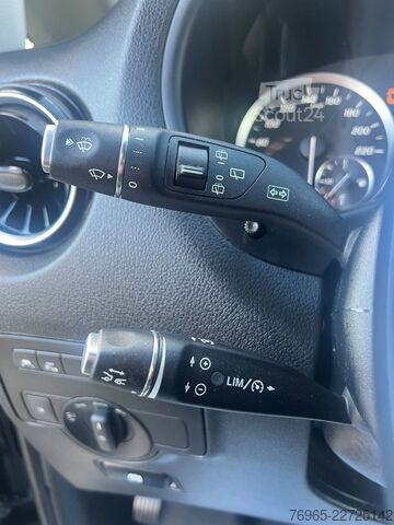 Ploščati dostavnik MERCEDES-BENZ Vito 119 LANG MIXTO 9G NAVI LED DISTRONIC KAMERA