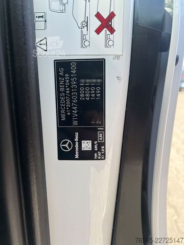 Ploščati dostavnik MERCEDES-BENZ Vito 114 LANG 9G-TR 4x4 ALLRAD KLIMA NAVI KAMERA