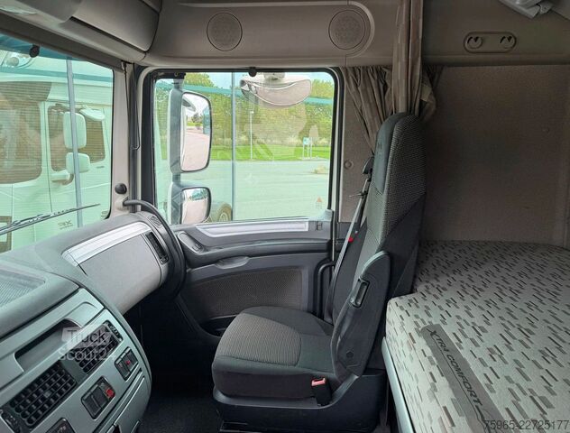 Standardni vlačilec DAF XF 460 FTG SSC 6x2 TWINSTEER INTARDER/RETARDERR