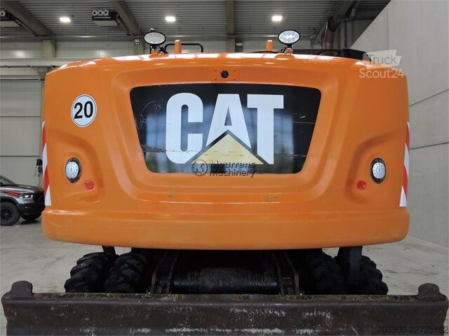 Escavatore gommato CATERPILLAR M318F