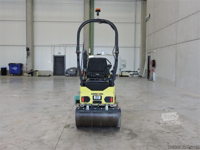 Rouleau monocylindre AMMANN ARX20