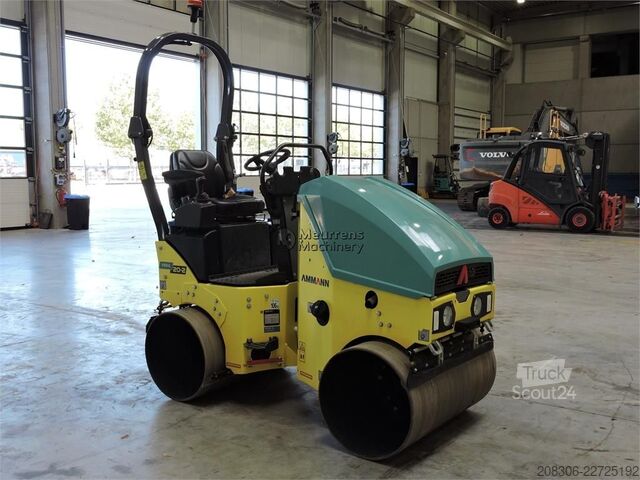 Rouleau monocylindre AMMANN ARX20