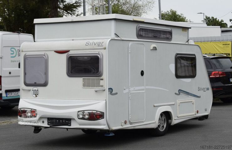 Lakókocsi TRIGANO Silver Edition 380 Klappdach Hubdach