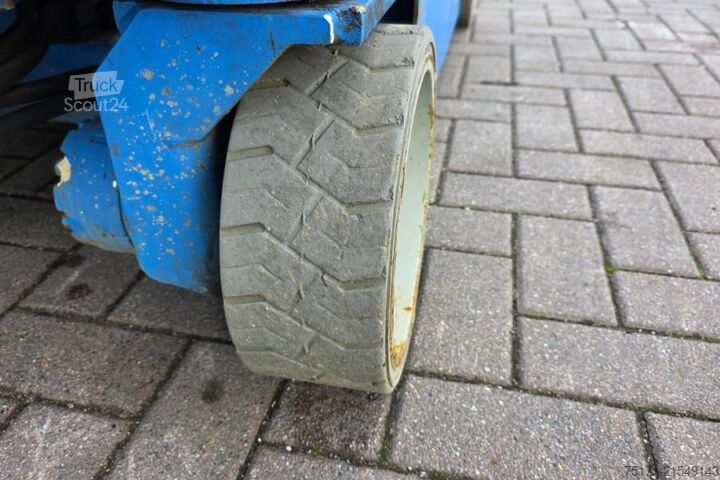 Nožnicový výťah Genie GS1932 Electric, Working Height 7.8 m, 227kg Capac