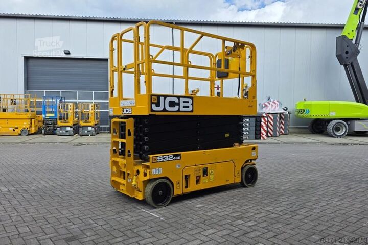 Ascensor cu foarfecă JCB S3246E Electric, 12m Working Height, 320kg Capacit