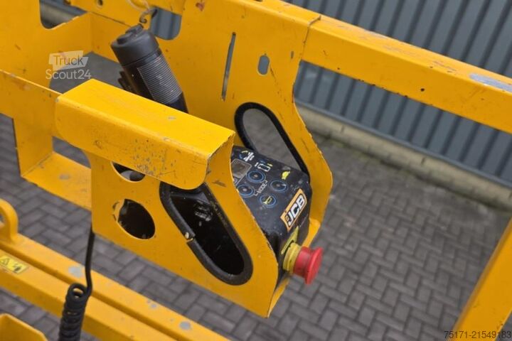Ascensor cu foarfecă JCB S3246E Electric, 12m Working Height, 320kg Capacit