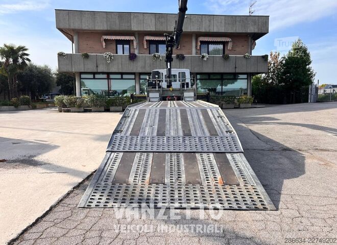 Autocarro PIANALE CON RAMPE Iveco STRALIS AD320S36